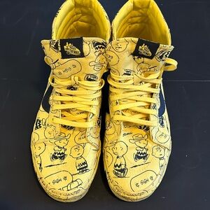 VINTAGE  VANS  OFF THE WALL   PEANUTS     CHARLIE BROWN